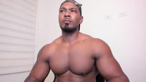 Snapshot of tayler_waka chatting on 17, 1, 2025 Tyler online show from 17, 1, 2025