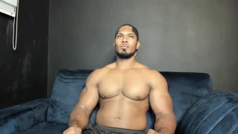 Snapshot of tayler_waka chatting on 19, 2, 2025 Tyler online show from 19, 2, 2025