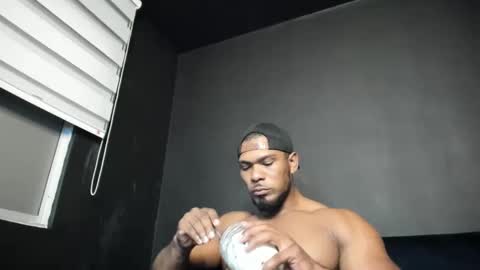 Snapshot of tayler_waka chatting on 20, 2, 2025 Tyler online show from 20, 2, 2025