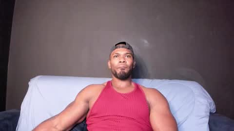 Snapshot of tayler_waka chatting on 22, 10, 2025 Tyler online show from 22, 10, 2025