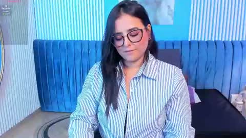Taylor Bennet online show from 28, 7, 2026