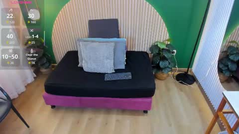 Taylor Bennet online show from 7, 8, 2026