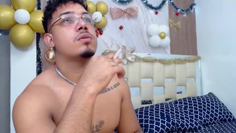 taylor_collins_2 online show from 15, 11, 2025