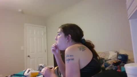 taylorslay online show from 5, 4, 2026