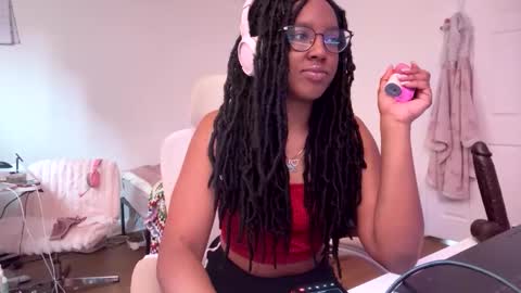Snapshot of taylorsosweets chatting on 24, 5, 2026 Taylor online show from 24, 5, 2026