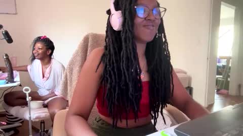 Snapshot of taylorsosweets chatting on 5, 6, 2026 Taylor online show from 5, 6, 2026