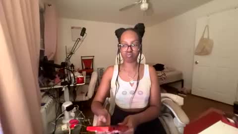 Snapshot of taylorsosweets chatting on 2, 8, 2026 Taylor online show from 2, 8, 2026
