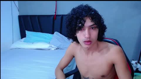 Tayron online show from 6, 11, 2025