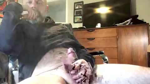 Tbiz82 online show from 6, 3, 2026