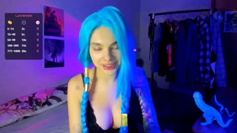 Snapshot of tea_rexx chatting on 8, 11, 2025 Kristina online show from 8, 11, 2025