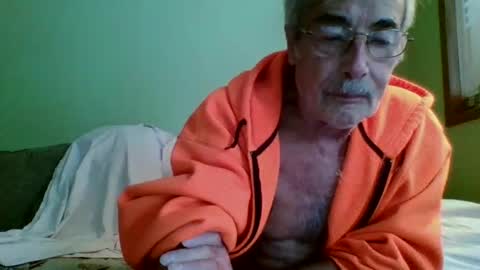 Snapshot of teak4u chatting on 9, 11, 2025 Teak online show from 9, 11, 2025