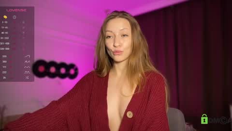 Snapshot of tease_eve_lure chatting on 17, 5, 2026 call me Eva online show from 17, 5, 2026