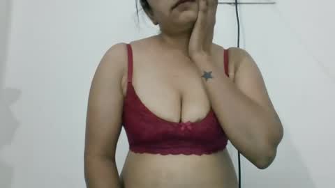 Snapshot of tease_me10 chatting on 21, 3, 2026 tease me10 online show from 21, 3, 2026