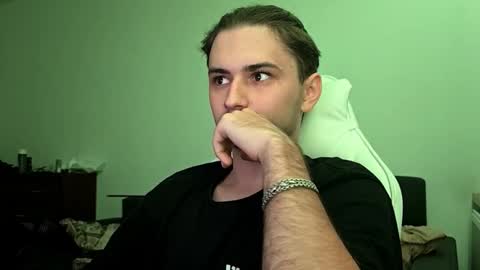 Snapshot of teasenova chatting on 17, 10, 2025 Vlad online show from 17, 10, 2025