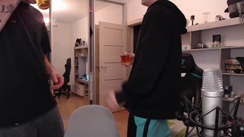 Teddy online show from 9, 12, 2024