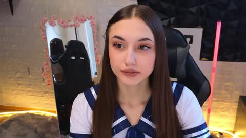 Alice and Cassie online show from 4, 5, 2026