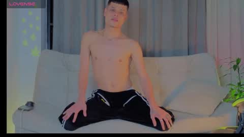 Snapshot of teeenagefeverr chatting on 22, 10, 2025 teeenagefeverr online show from 22, 10, 2025