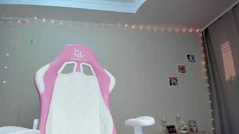 Monika --------------2  stream 700 GMT day online show from 17, 2, 2025