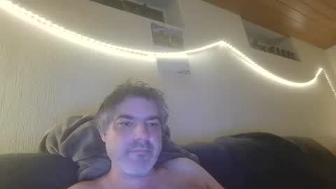 Peter online show from 3, 12, 2025