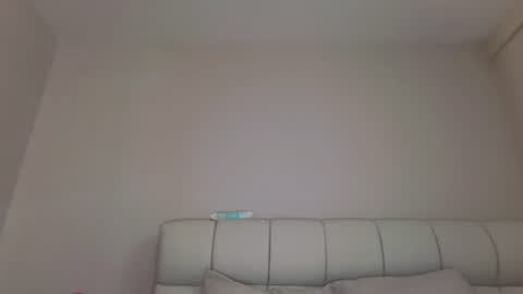 Amy No penetration Virgiin giirl online show from 9, 7, 2026
