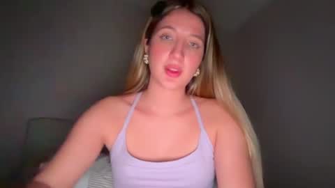 Amy No penetration Virgiin giirl online show from 23, 7, 2026