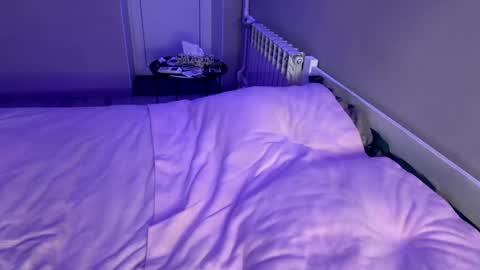 teganmeade online show from 17, 4, 2026