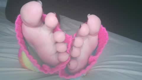 Viv West online show from 5, 2, 2025