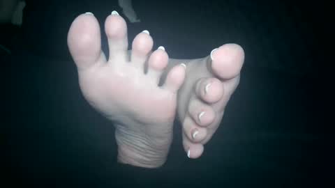 Viv West online show from 22, 10, 2025