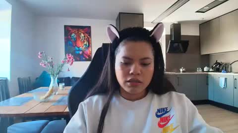 Snapshot of tell_me_goddess chatting on 6, 11, 2025 Amazing SALOME online show from 6, 11, 2025