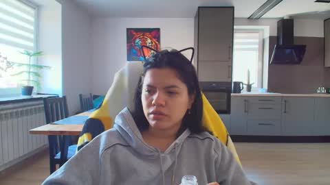 Snapshot of tell_me_goddess chatting on 19, 11, 2025 Amazing SALOME online show from 19, 11, 2025