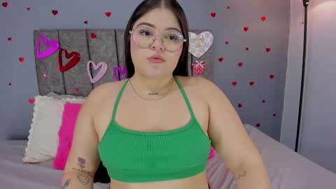 Snapshot of tellme_abby chatting on 20, 2, 2026 Abby online show from 20, 2, 2026