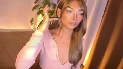 Snapshot of temptation_ashley chatting on 24, 6, 2026 temptation_ashley online show from 24, 6, 2026