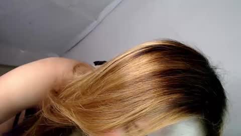 Im Dianna DONT FORGET TO FOLLOW ME   online show from 10, 3, 2025