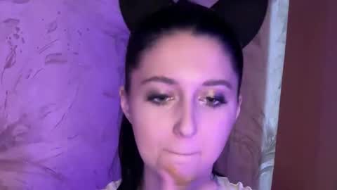 temptingvision online show from 8, 3, 2026