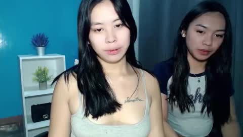 YOGIRL MAXINE online show from 17, 4, 2026