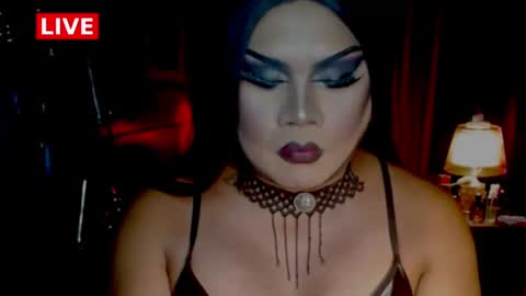 Snapshot of temptress_cocoxxx chatting on 25, 6, 2026 Mistress Coco online show from 25, 6, 2026