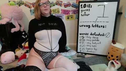Pixie and Tentacle Overlord online show from 7, 5, 2026