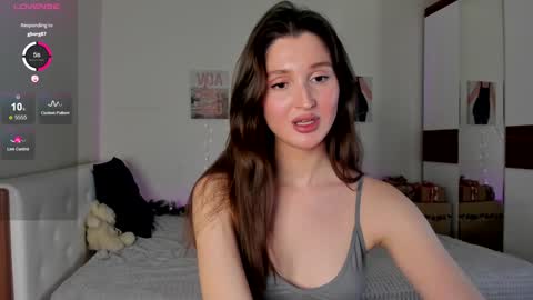 Sexy girl Li online show from 25, 12, 2024