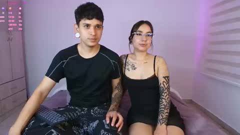 Snapshot of tender_dust chatting on 16, 9, 2025 tender_dust online show from 16, 9, 2025