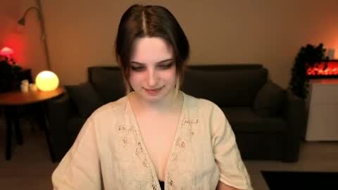 tender_meow online show from 5, 5, 2026