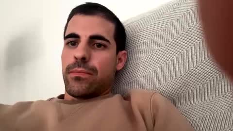 Snapshot of tereee12 chatting on 11, 4, 2026 Luis online show from 11, 4, 2026