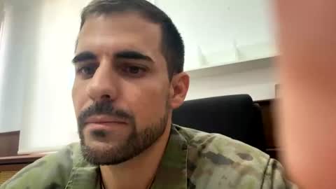 Snapshot of tereee12 chatting on 6, 8, 2026 Luis online show from 6, 8, 2026