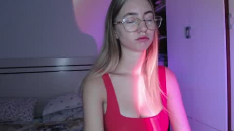 tessa_calmness online show from 31, 7, 2026