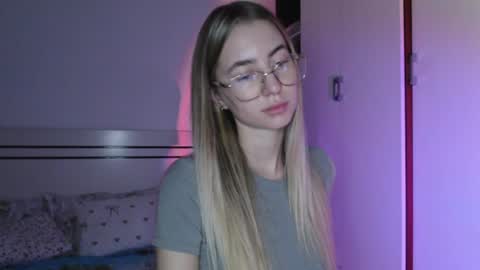 tessa_calmness online show from 2, 8, 2026