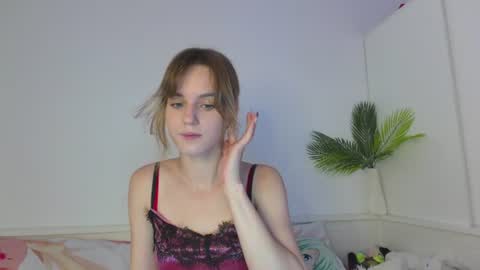 tessa_shy_ online show from 30, 6, 2026