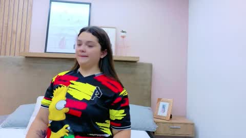 tessa stones online show from 15, 3, 2026