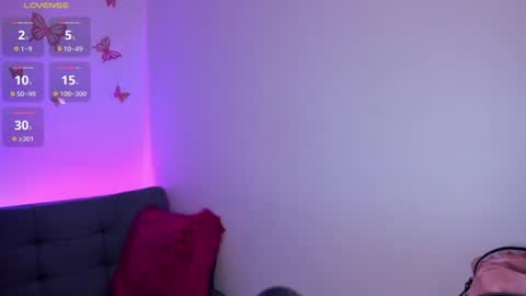 Tessa foxie      online show from 5, 8, 2026