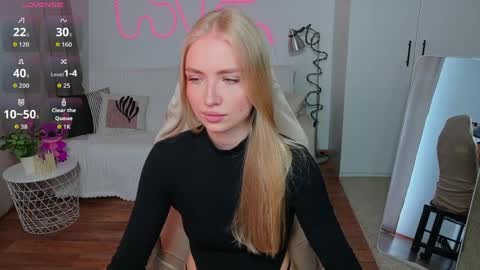 TessaHamilton online show from 5, 5, 2026