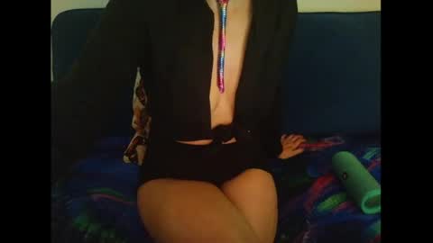 tetherbelle online show from 25, 6, 2026