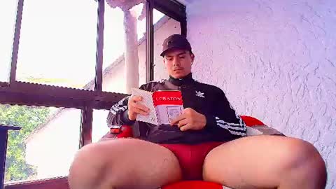 Snapshot of tette_valentine chatting on 8, 7, 2026 tette_valentine online show from 8, 7, 2026